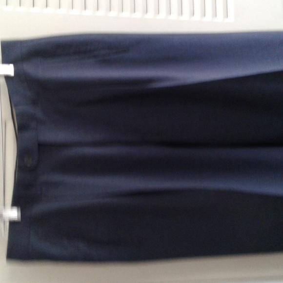 Bundle of 4  Mens Name Brand Dress Pants. 4 diff colors, all with bottom cuffs. - Picture 6 of 16